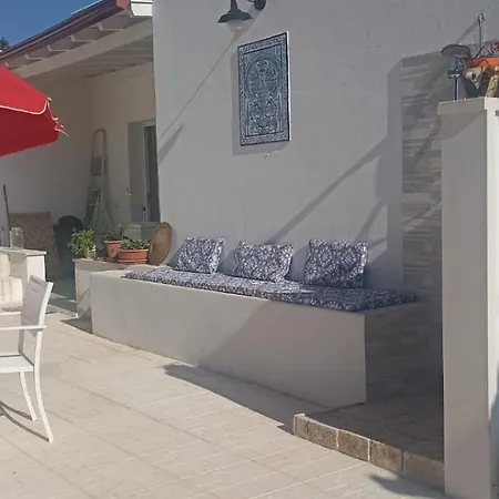 Vlla Marica أوستوني