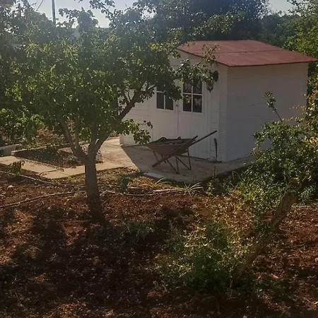 Vlla Marica أوستوني